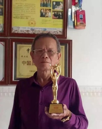 郑其武--中国当代民间名医