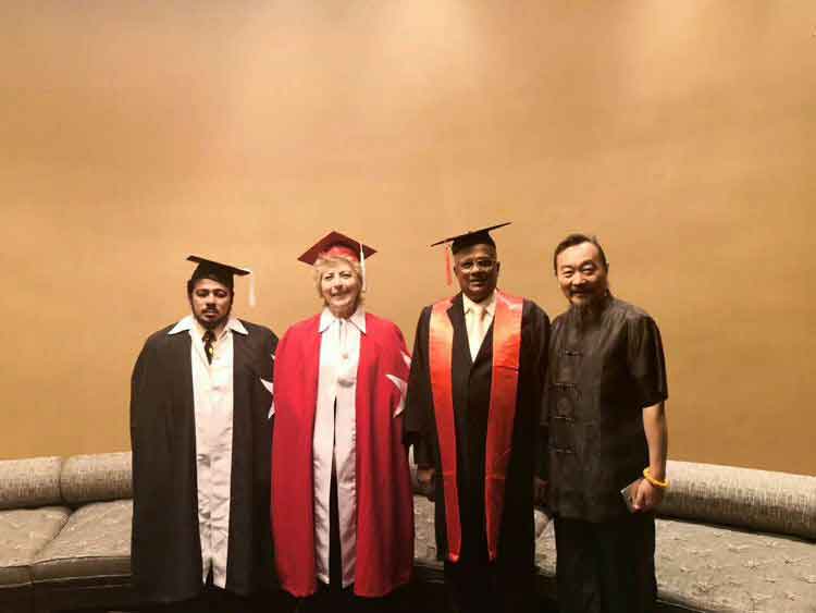 中医药亮剑人物、三焦针的创始人---秦红旗教授