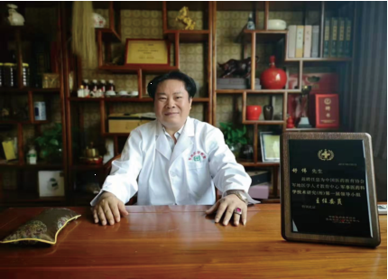 中国名家数据库人物——舒伟