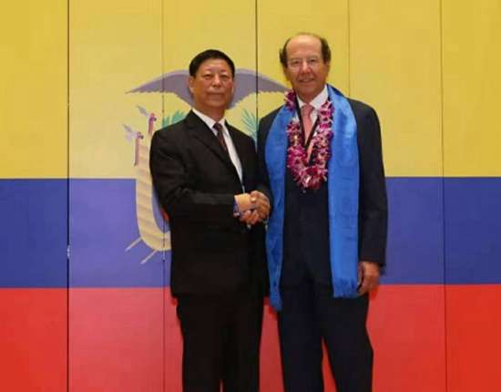 全国最美基层名中医——甄挺