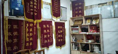 弘扬国粹施仁术 融汇古今铸医魂——“苗医药二十四脉诊”非遗传人杨贵兴