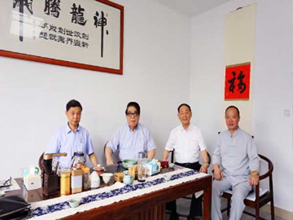 中国当代名中医 — 叶志平