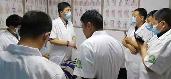 中国医药领路人——范智山