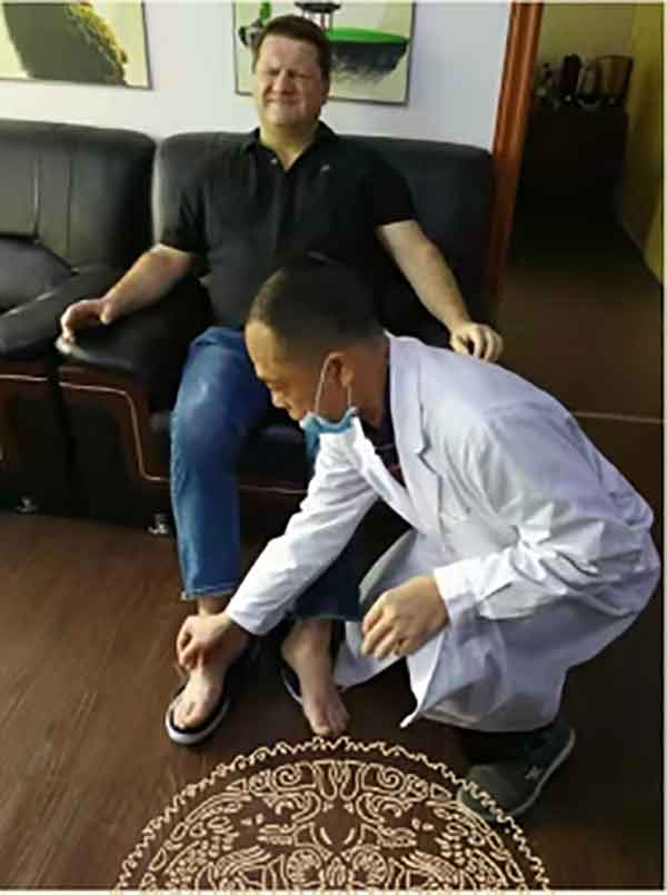 中国当代名医—李日彪中医