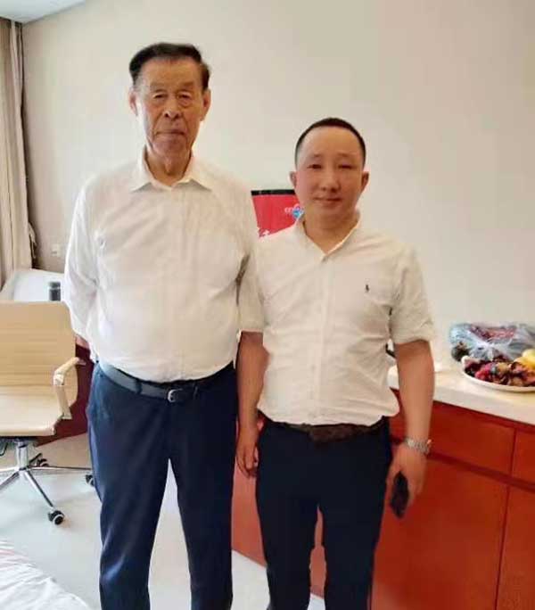 徐氏中医第四代传人——徐策医师