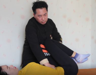 气脉骨雕22代传承人——陈欣（陈樊宇）