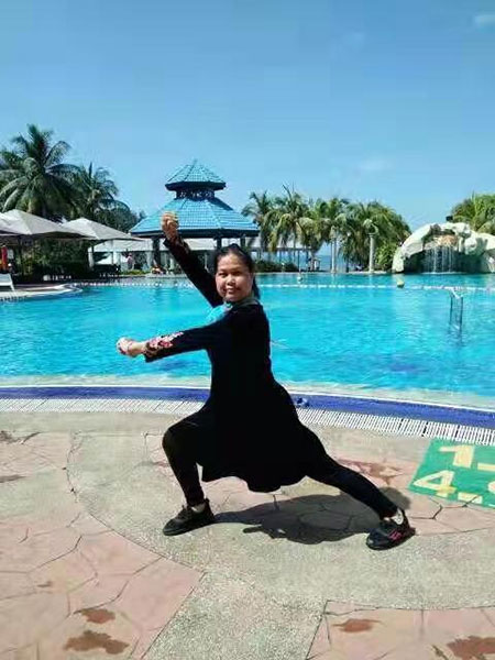 疑难病诊疗专家黎雪凤