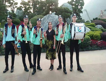 疑难病诊疗专家黎雪凤