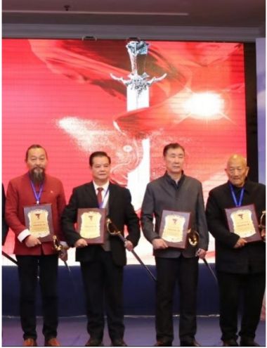 中医千年传承 徒手秒杀百病技术研创人---牛佩志