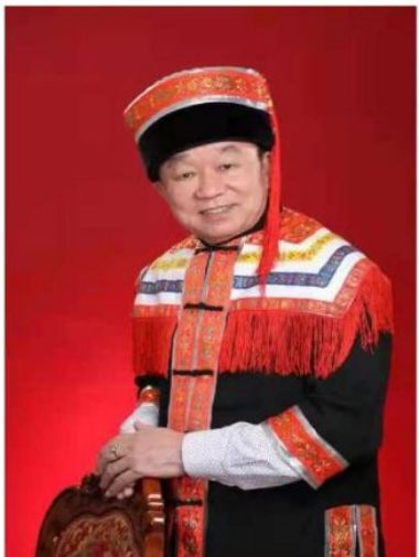 著名瑶医银疗推拿专家——周继辉